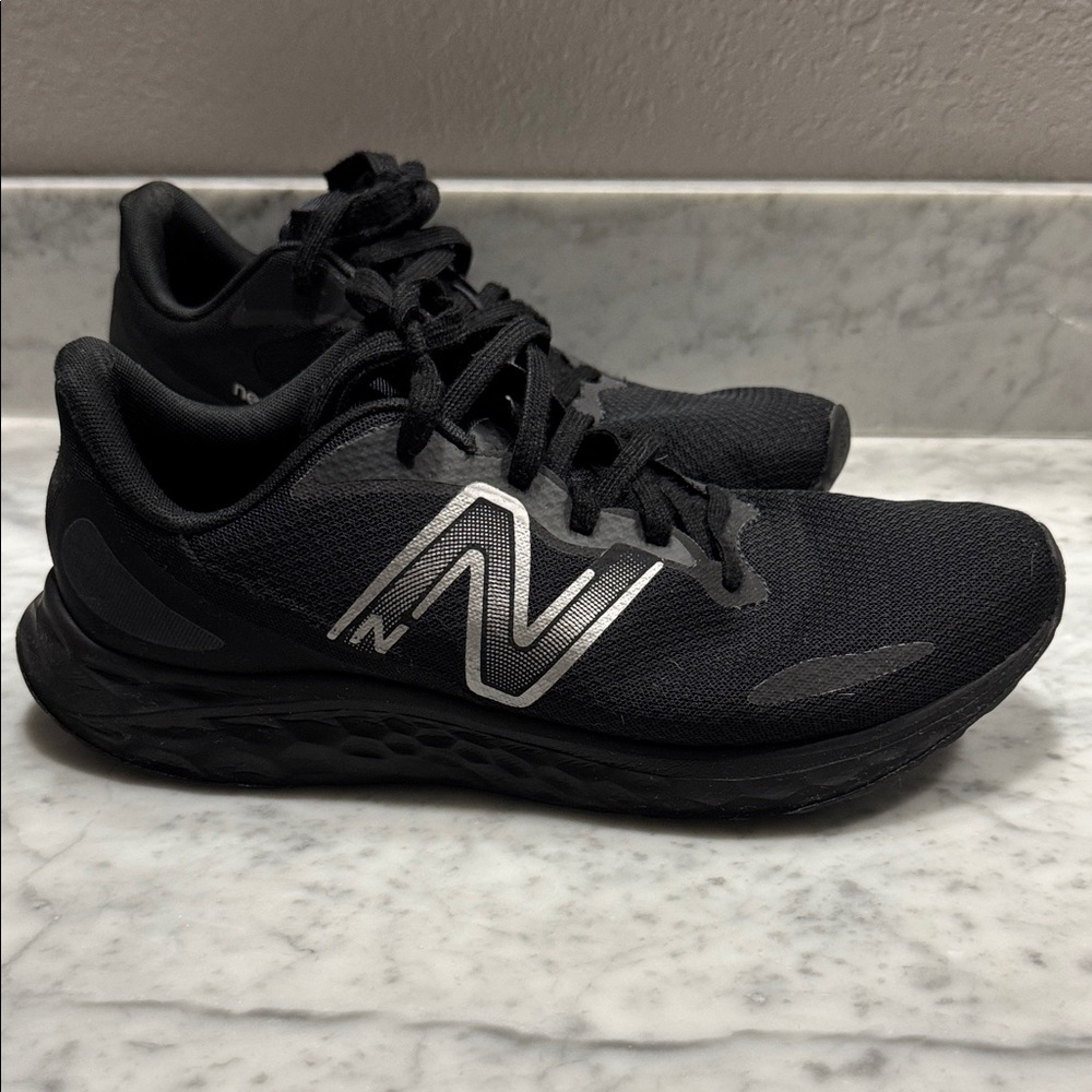 New Balance Slip Resistant Athletic Shoes
